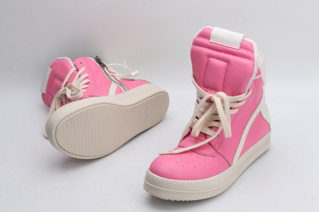 R.O sneakers